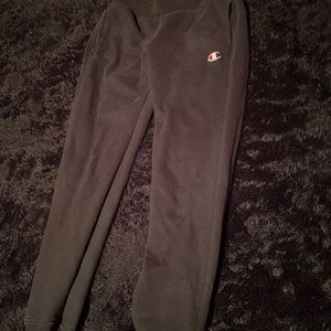 Cropped Champion Sweats